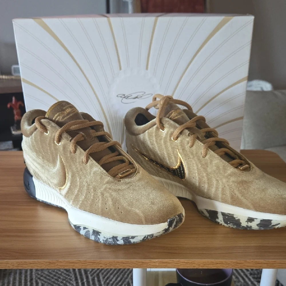 Nike LeBron XXI QS Nobility Shoe Mens 9.5 - Picture 2 of 12